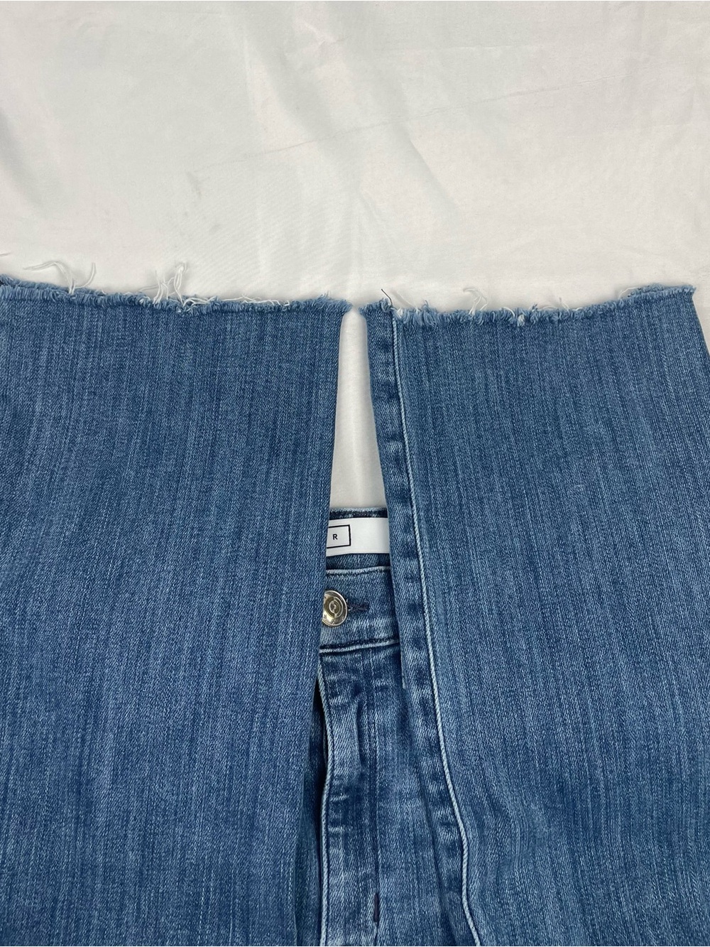 AYR The Pop Jeans Women’s Size 30 Cropped Straight Leg Fray Hem Denim - Picture 8 of 13